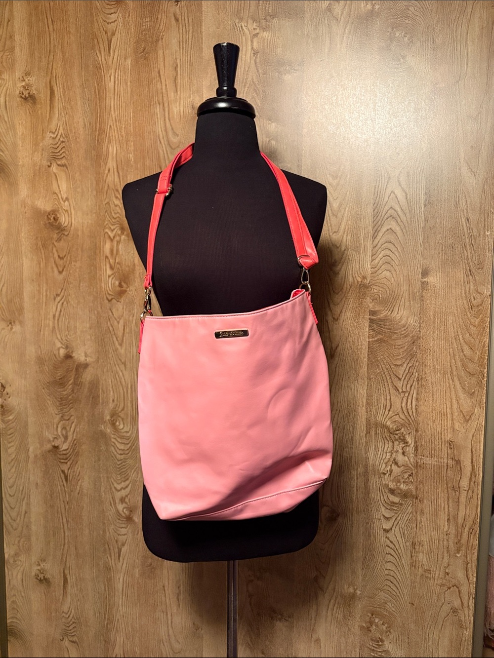 Stylish Pink Shoulder Bag by Juicy Couture